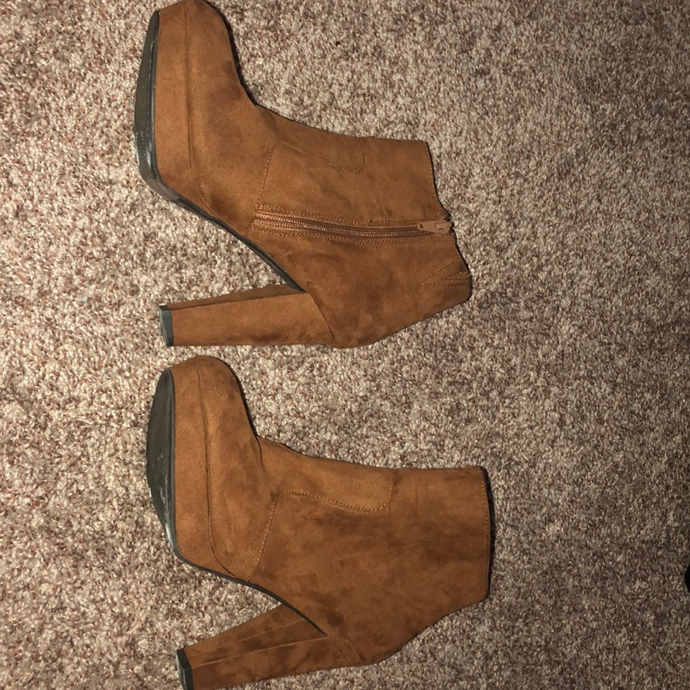 Shoes/heels